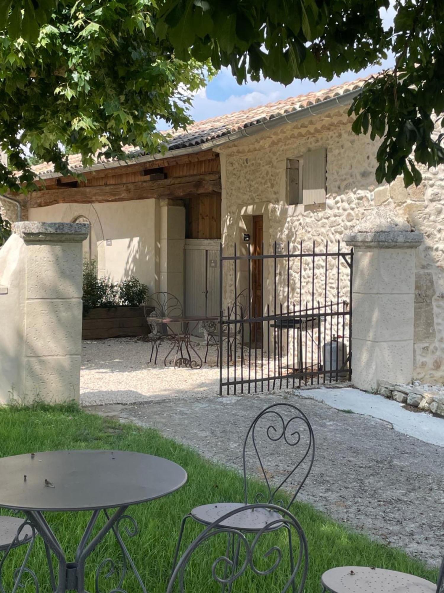 Villa Domaine Chamarel Saint-Paulet-de-Caisson Exterior foto